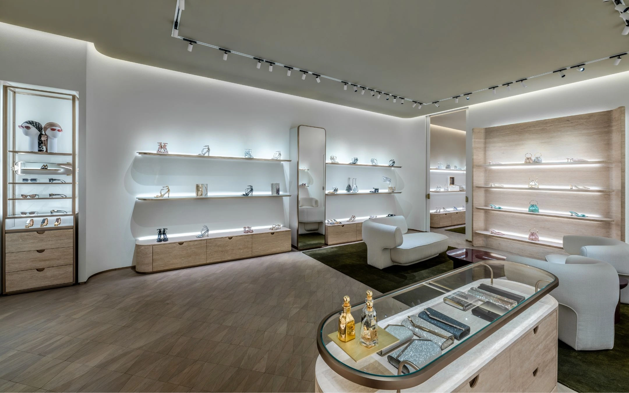 Jimmy Choo - The Avenues