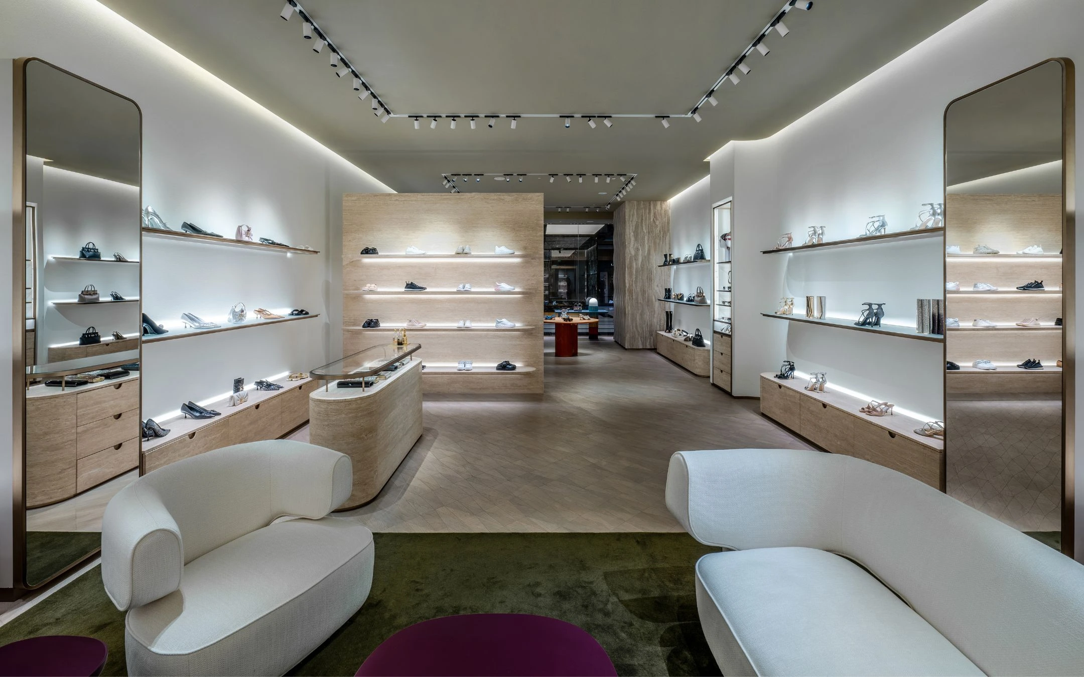 Jimmy Choo - The Avenues