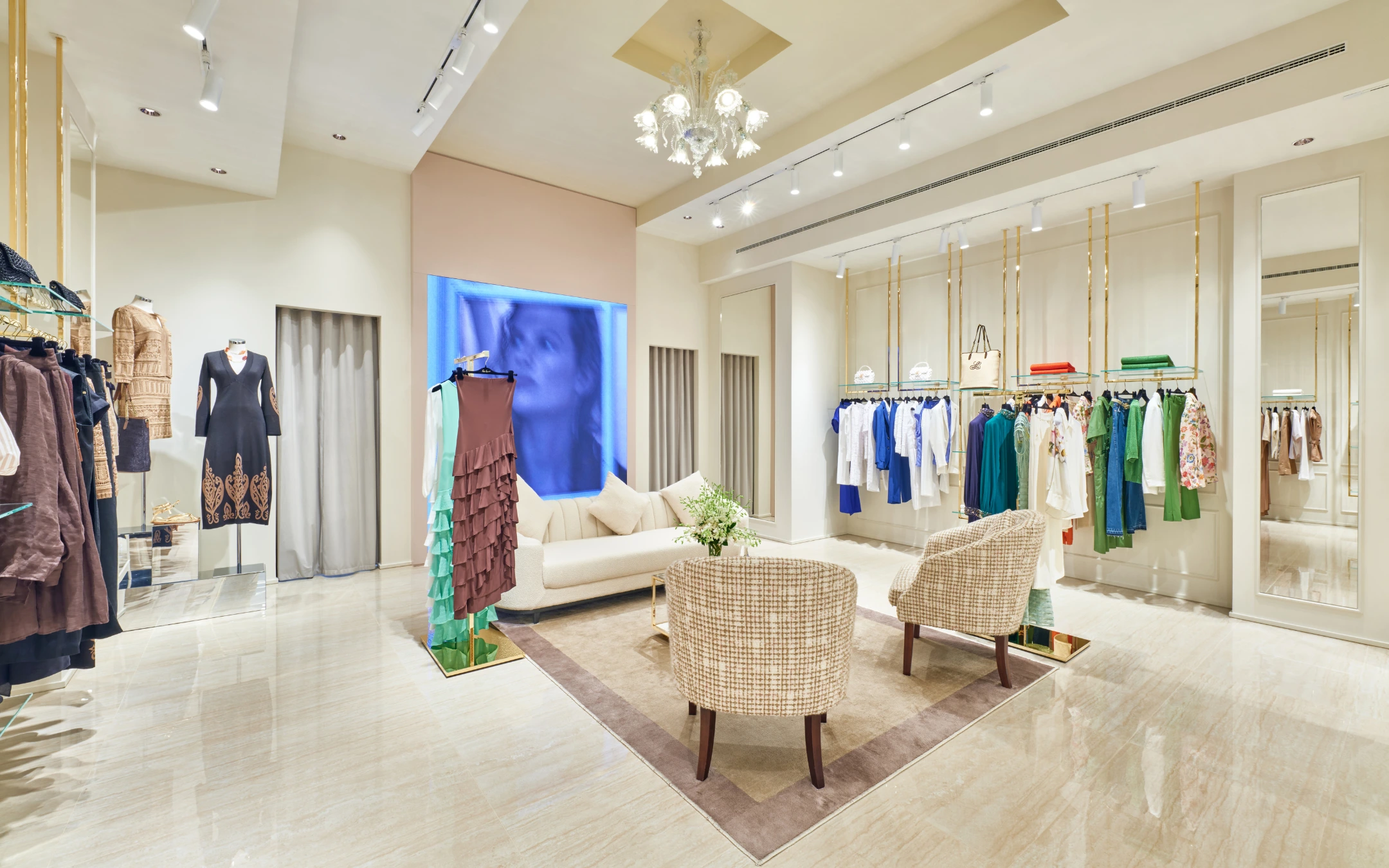 Luisa Spagnoli - Marina Mall